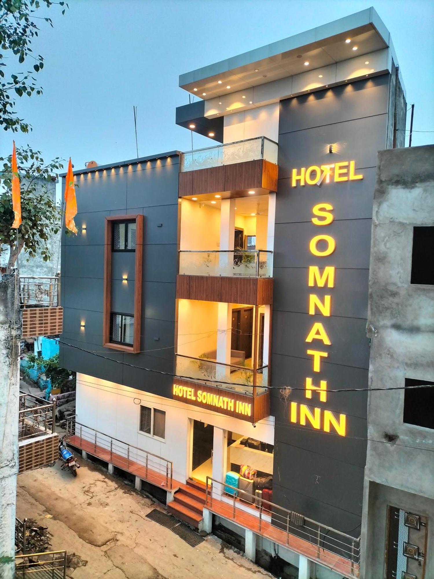 Hotel Somnath Inn Ujjain Exteriör bild